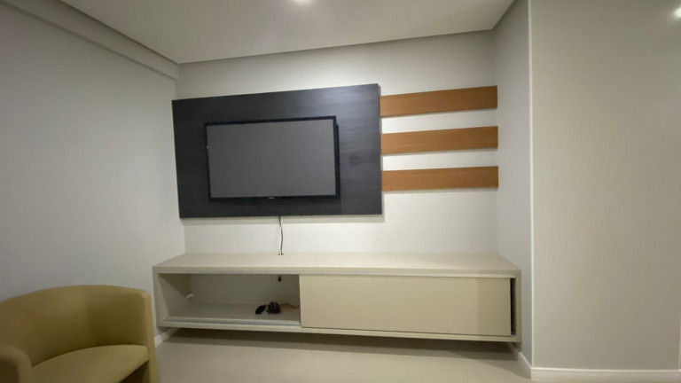 Imagem Flat com 2 Quartos à Venda ou Locação, 60 m² em Jardim Renascença - São Luís