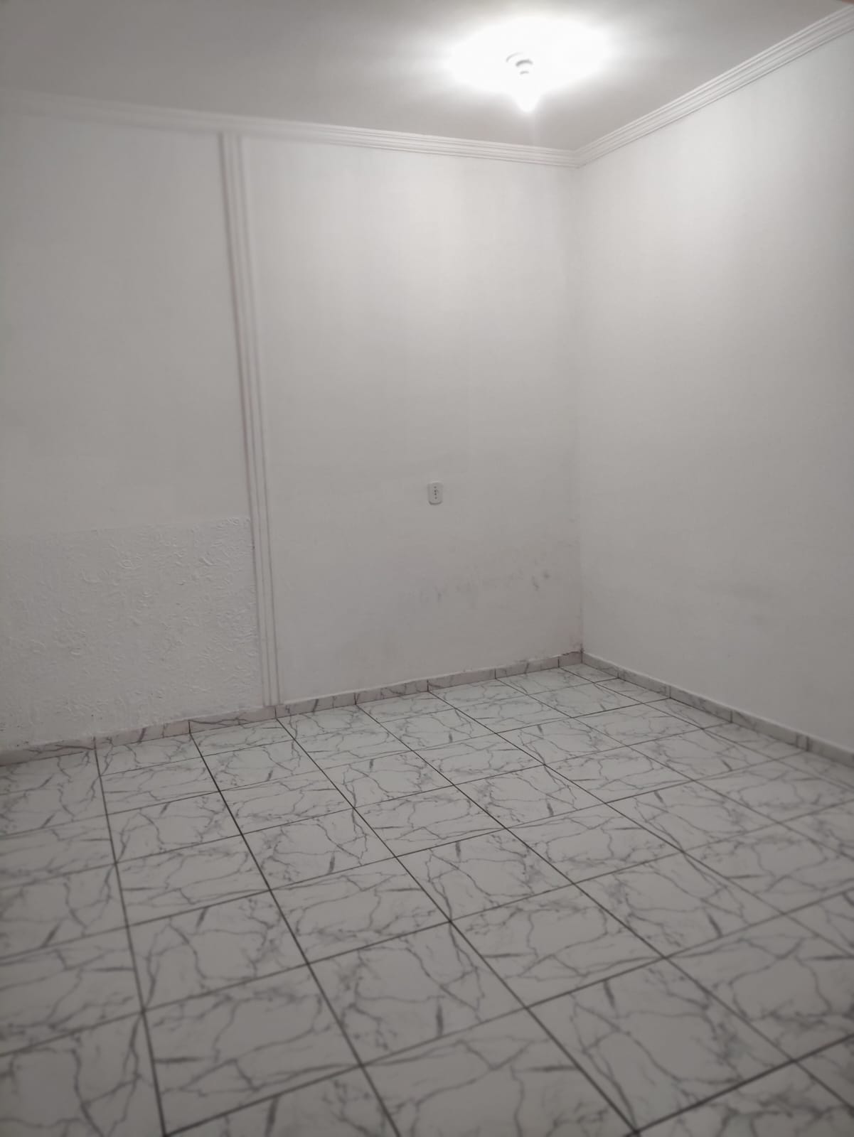 Imagem Casa com 2 Quartos à Venda, 93 m²em Jardim Santo André - Sorocaba Imagem Casa com 2 Quartos à Venda, 93 m²em Jardim Santo André - Sorocaba