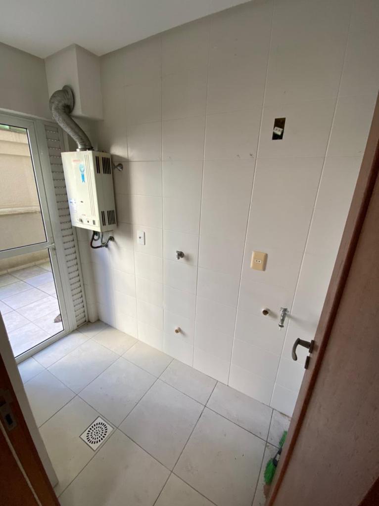 Imagem Apartamento com 3 Quartos à Venda, 274 m²em Meia Praia - Itapema