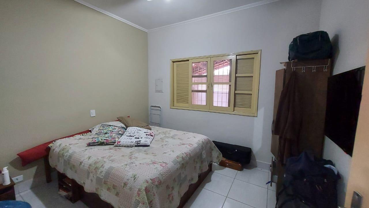 Imagem Casa com 2 Quartos à Venda, 85 m²em Solemar - Praia Grande Imagem Casa com 2 Quartos à Venda, 85 m²em Solemar - Praia Grande