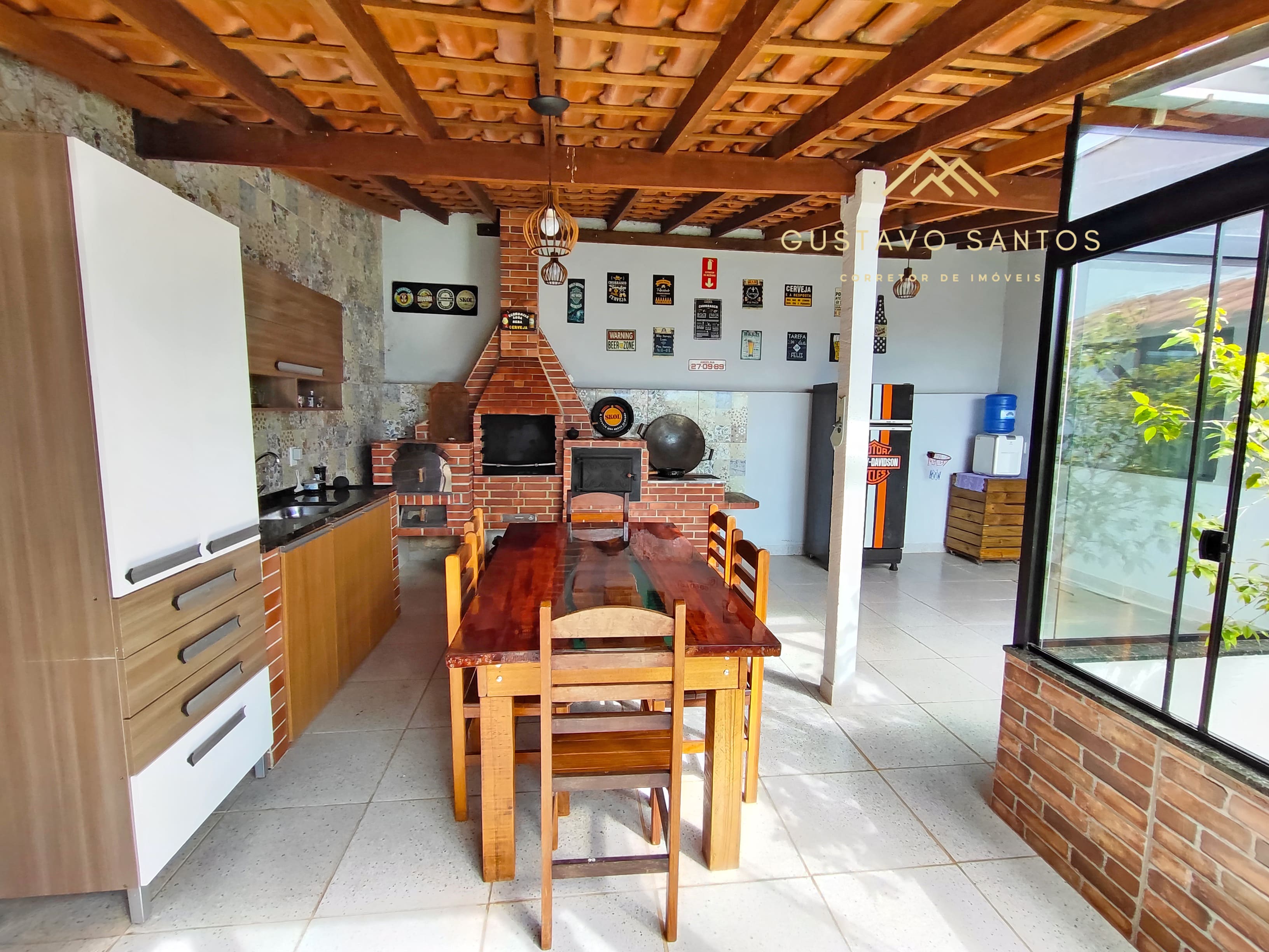 Imagem Casa com 2 Quartos à Venda, 136 m²em Rebourgeon - Itajubá