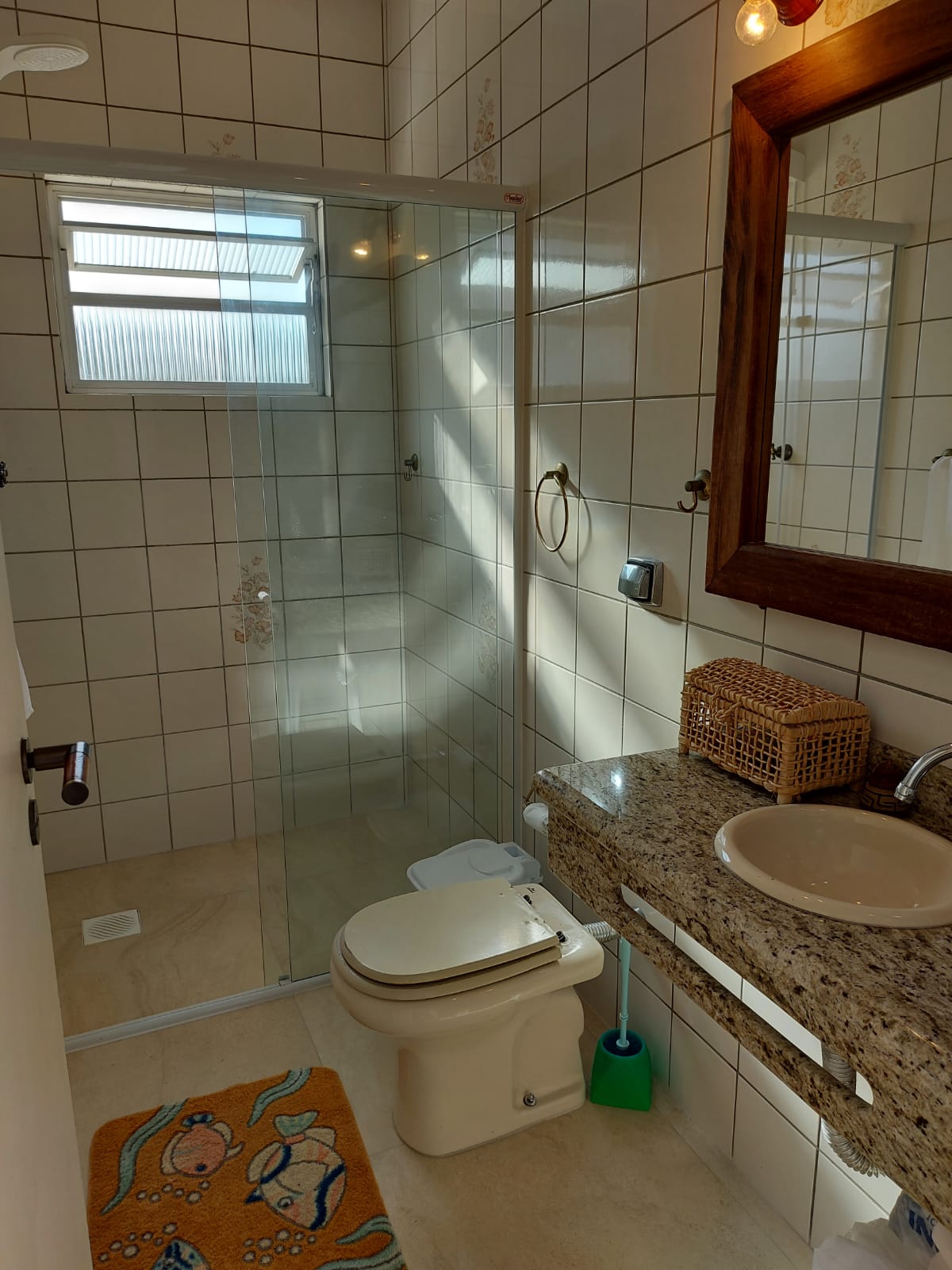 Imagem Casa com 4 Quartos à Venda, 330 m²em Coqueiros - Florianópolis