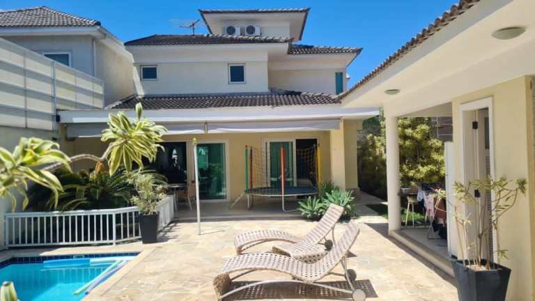 Imagem Casa com 3 Quartos à Venda, 295 m² em Camboinhas - Niterói