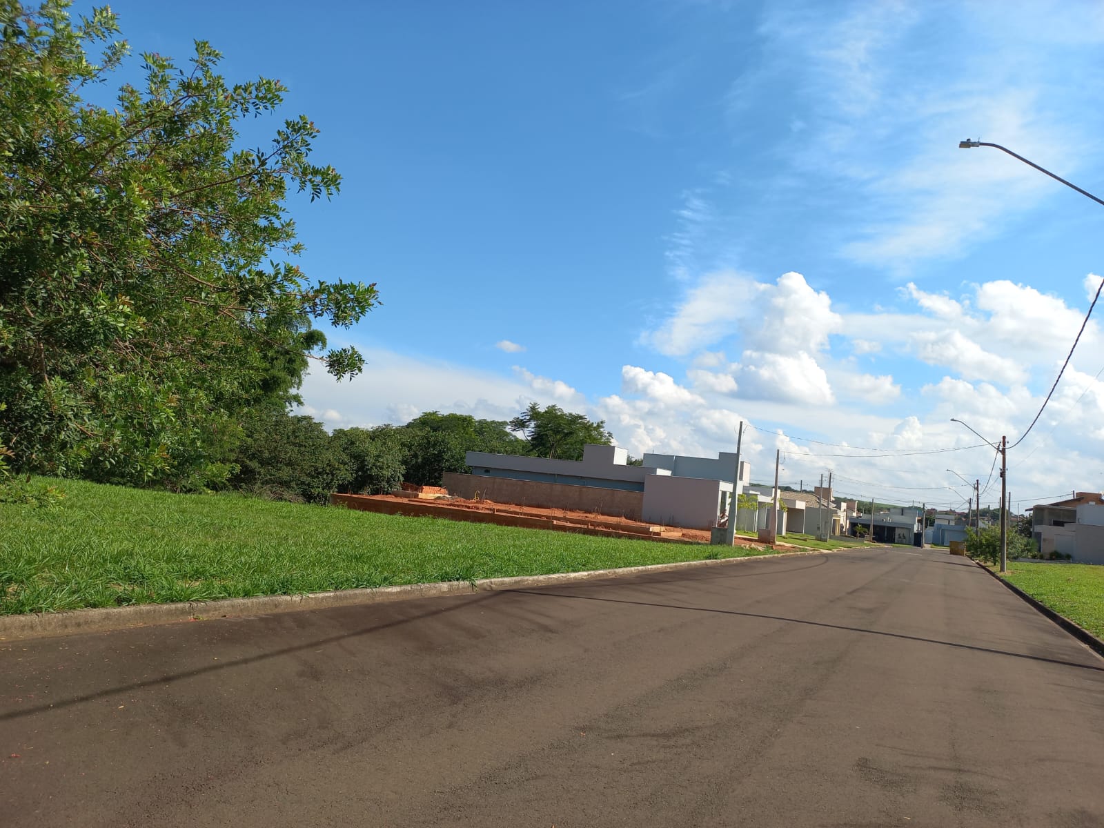 Imagem Terreno à Venda, 312 m² em Residencial Vitório Cezarino - RIO DAS PEDRAS Imagem Terreno à Venda, 312 m² em Residencial Vitório Cezarino - RIO DAS PEDRAS