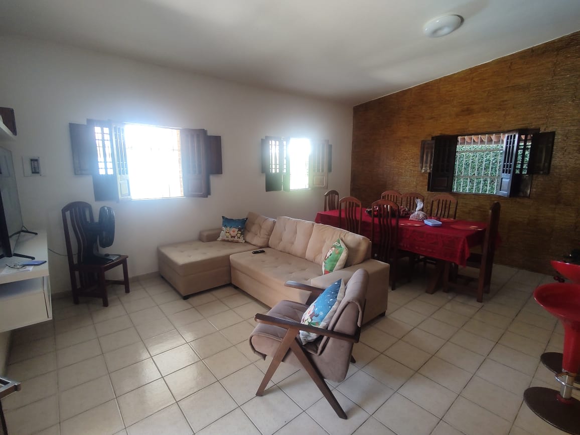 Imagem Casa com 4 Quartos à Venda, 180 m²em Enseada dos Corais - Cabo de Santo Agostinho