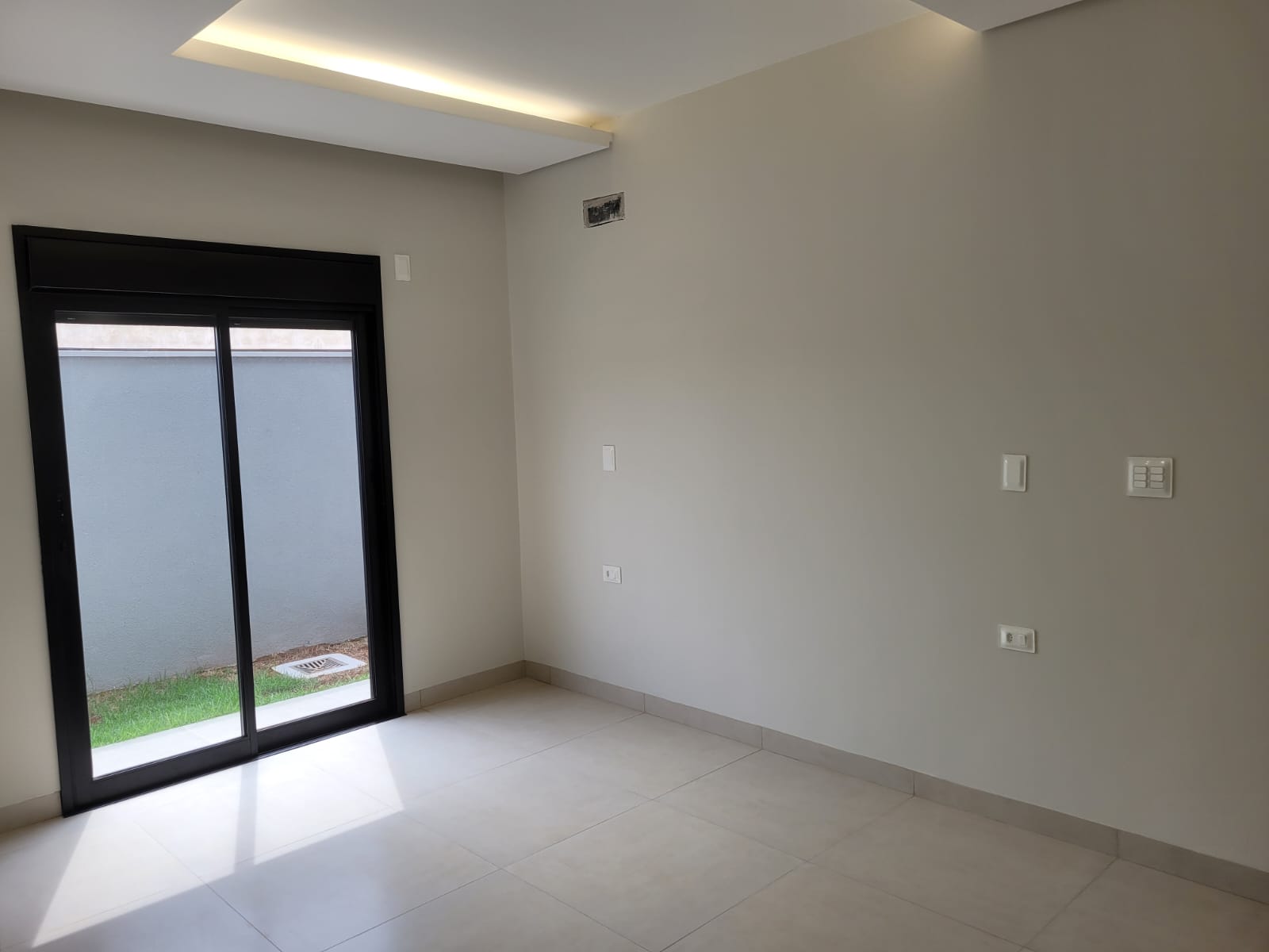 Imagem Casa com 3 Quartos à Venda, 210 m²em Alphaville Campo Grande 3 - Campo Grande Imagem Casa com 3 Quartos à Venda, 210 m²em Alphaville Campo Grande 3 - Campo Grande
