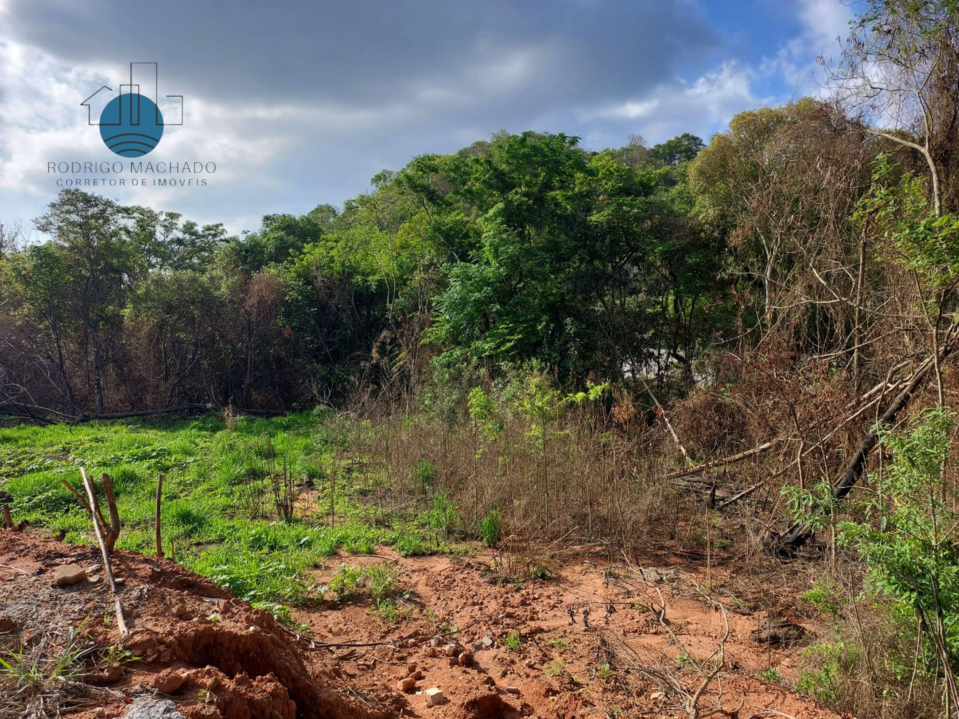 Imagem Terreno à Venda, 360 m² em San Fernando Valley - Atibaia Imagem Terreno à Venda, 360 m² em San Fernando Valley - Atibaia