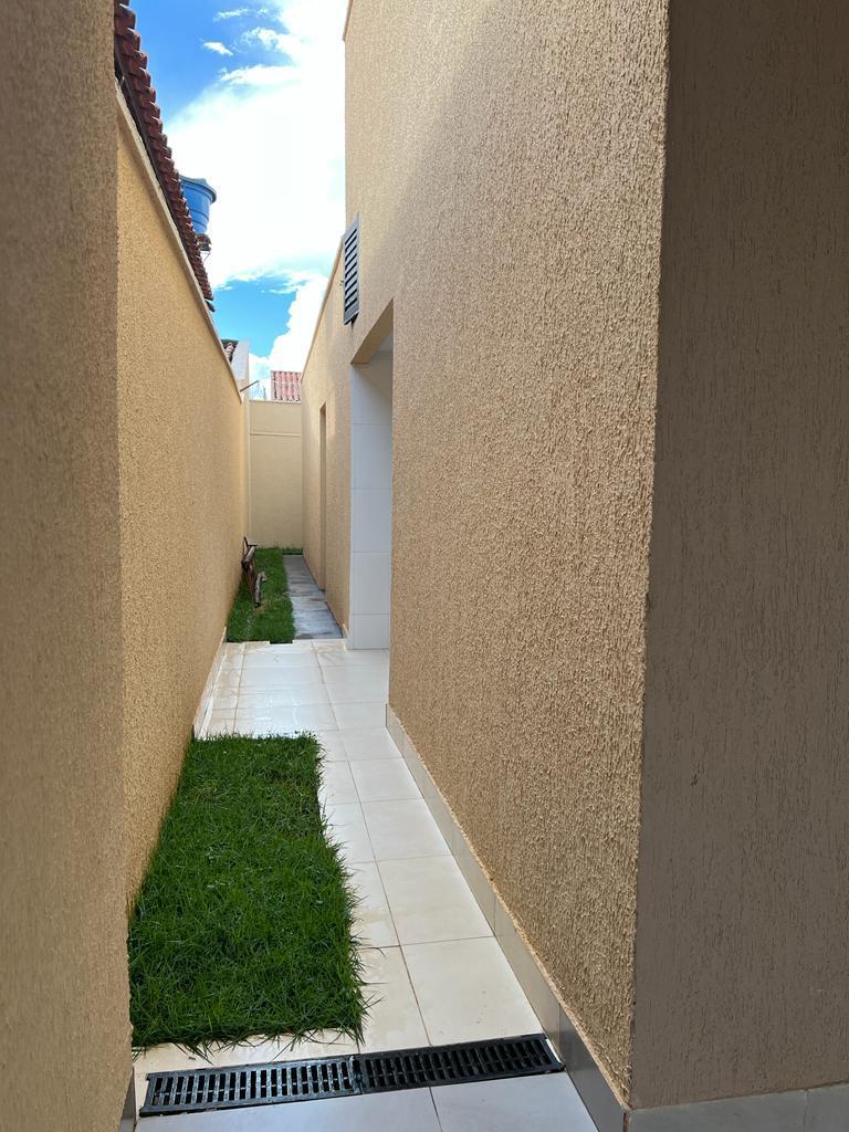Imagem Casa com 3 Quartos à Venda, 103 m²em Jardim Ipanema - Goiânia