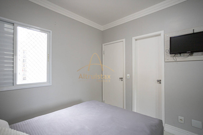 Imagem Apartamento com 3 Quartos à Venda, 74 m² em Umuarama - Osasco