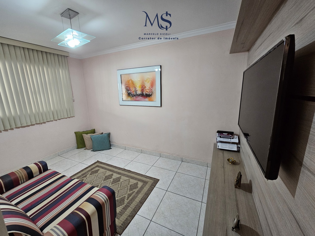 Imagem Casa com 2 Quartos à Venda, 180 m² em Guará II - Brasília