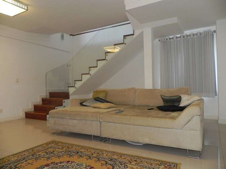 Imagem Casa de Condomínio com 5 Quartos à Venda, 500 m² em Várzea&nbsp; - Teresópolis
