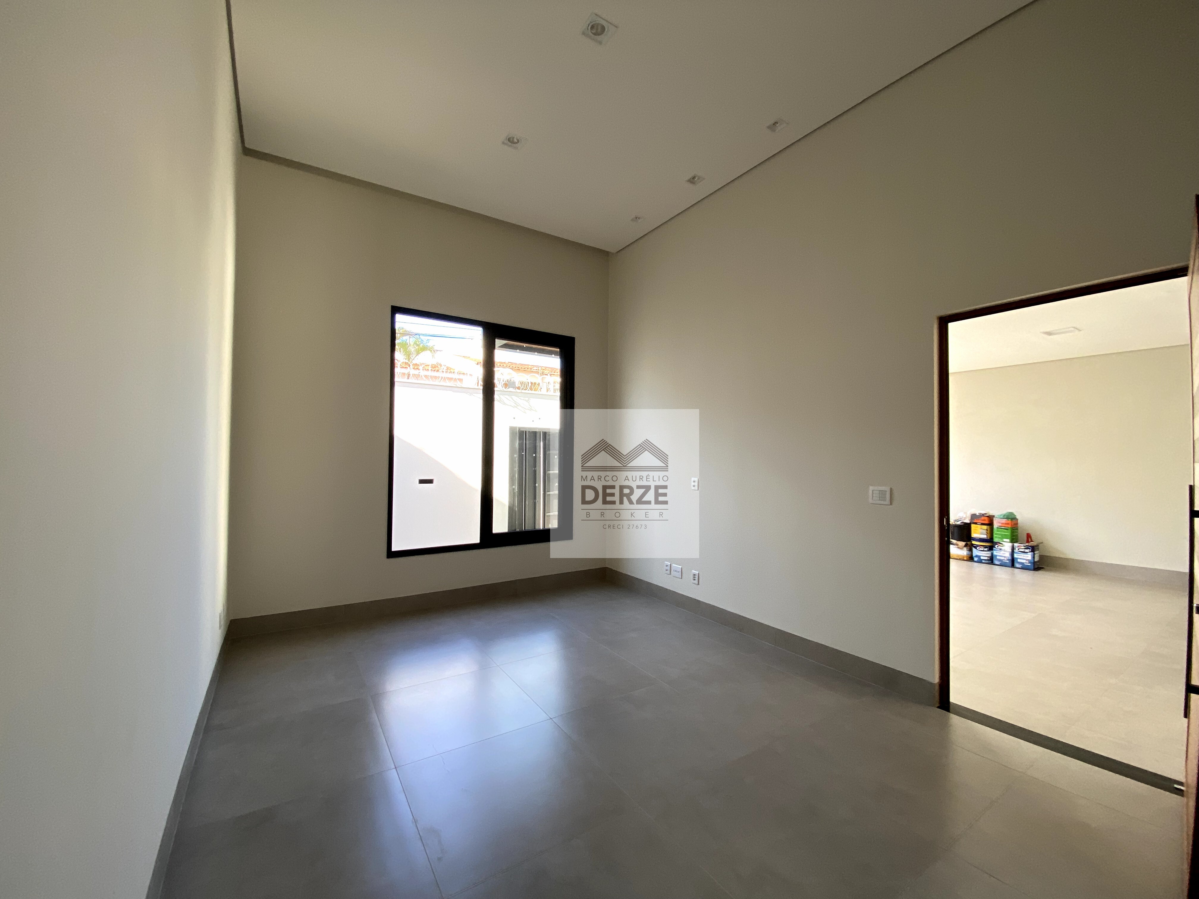 Imagem Casa com 3 Quartos à Venda, 210 m²em Vigilato Pereira - Uberlândia