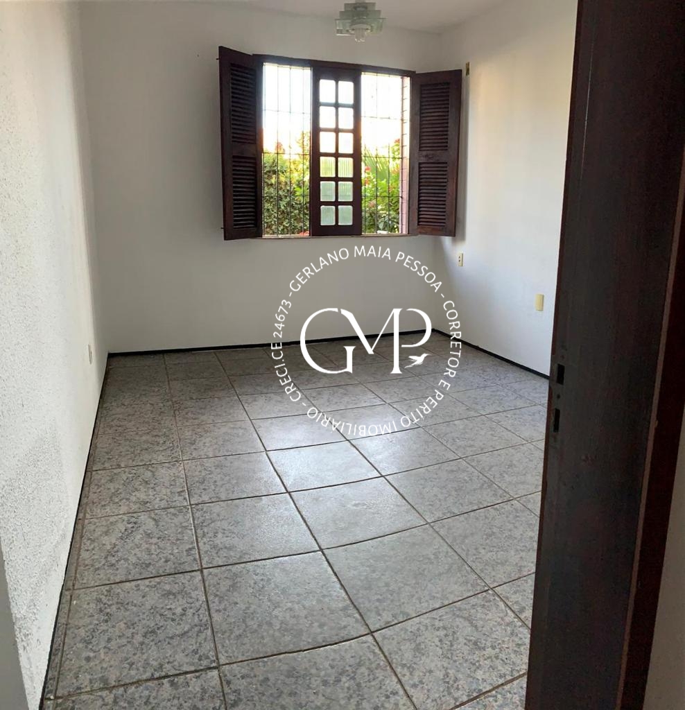 Imagem Casa com 5 Quartos à Venda, 360 m²em Monte Castelo - Fortaleza Imagem Casa com 5 Quartos à Venda, 360 m²em Monte Castelo - Fortaleza