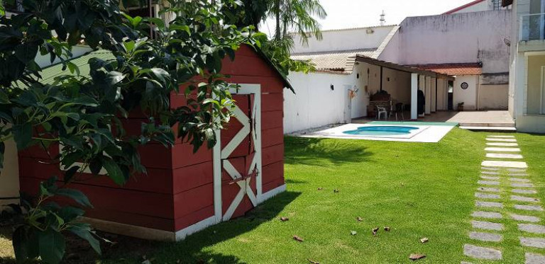 Imagem Casa de Condomínio com 4 Quartos à Venda, em Barra da Tijuca - Rio de Janeiro Imagem Casa de Condomínio com 4 Quartos à Venda, em Barra da Tijuca - Rio de Janeiro
