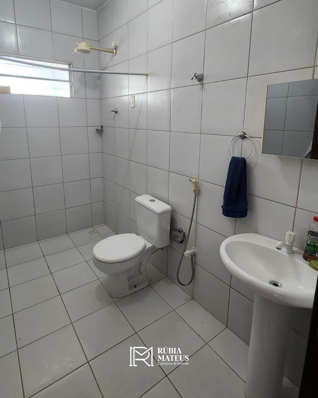Imagem Casa com 1 Quarto à Venda, 70 m² em Cajupiranga - Parnamirim Imagem Casa com 1 Quarto à Venda, 70 m² em Cajupiranga - Parnamirim