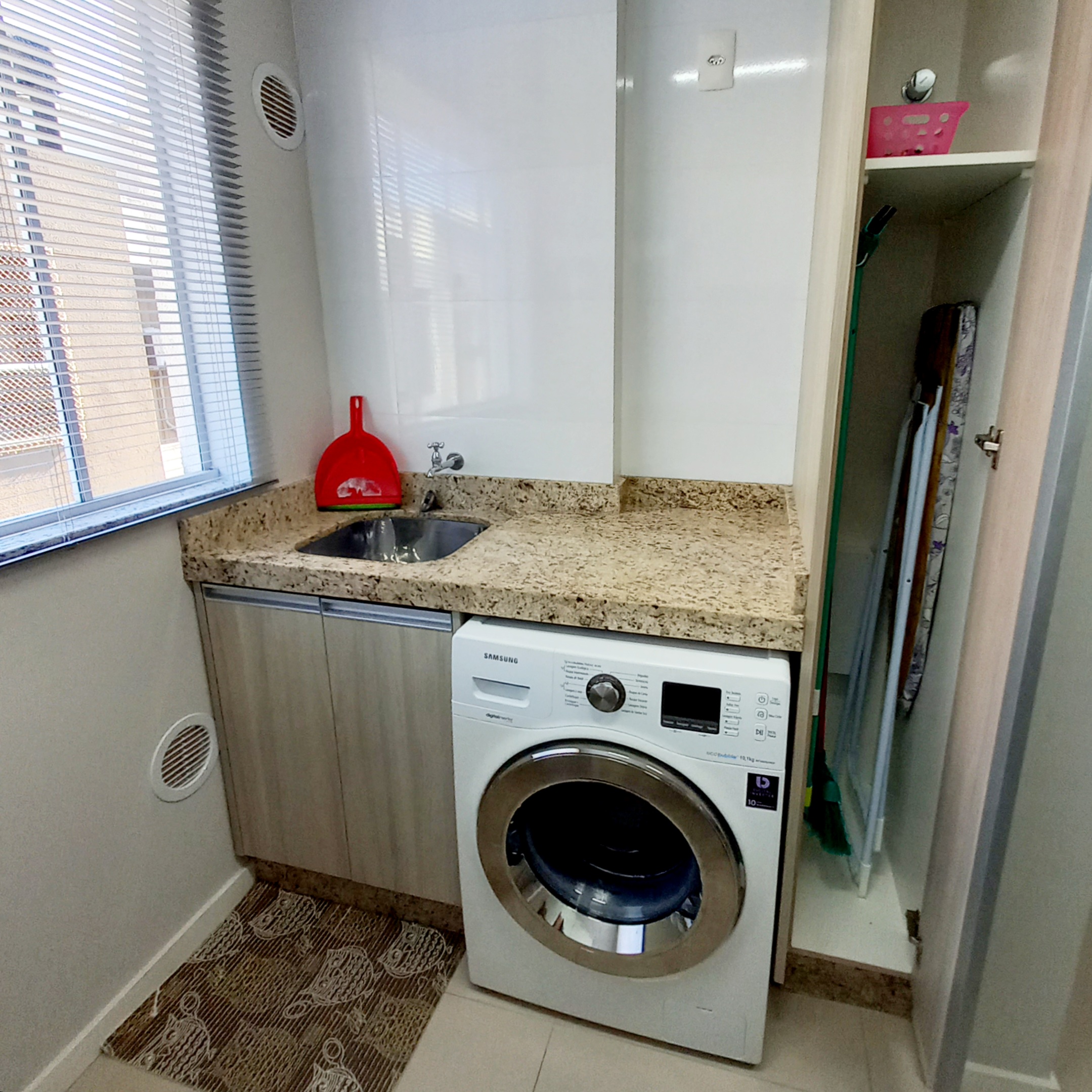 Imagem Apartamento com 2 Quartos à Venda, 78 m²em Bombas - Bombinhas Imagem Apartamento com 2 Quartos à Venda, 78 m²em Bombas - Bombinhas
