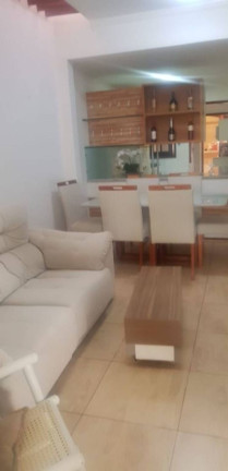 Imagem Casa com 3 Quartos à Venda, em Parquelândia - Fortaleza Imagem Casa com 3 Quartos à Venda, em Parquelândia - Fortaleza