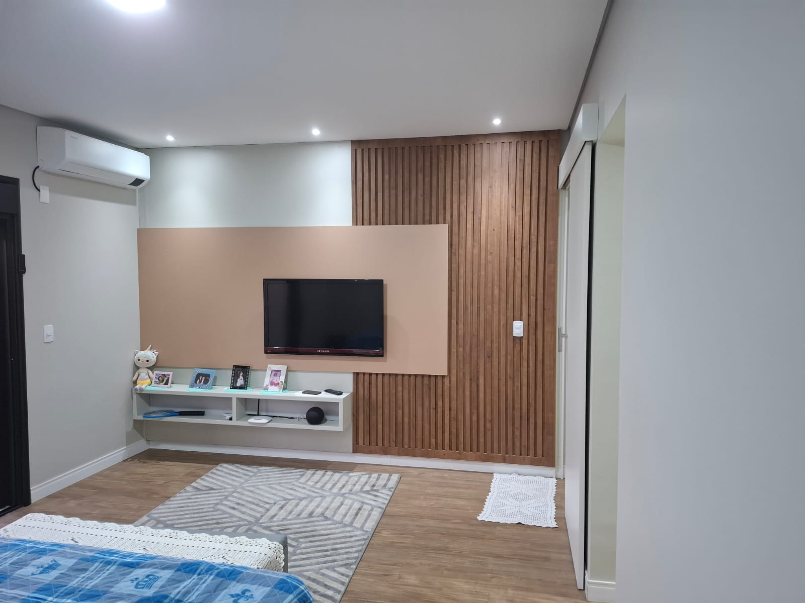 Imagem Sobrado com 3 Quartos à Venda, 250 m²em Residencial Cittá di Firenze - Campinas
