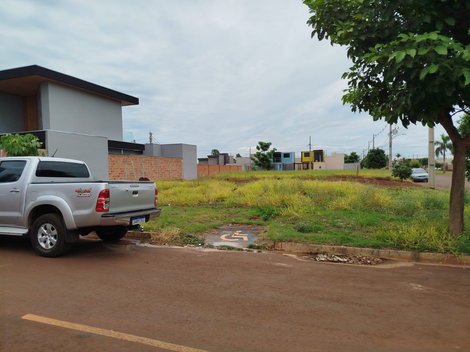 Imagem Terreno à Venda, 240 m² em Jardim Guaicurus - Dourados Imagem Terreno à Venda, 240 m² em Jardim Guaicurus - Dourados