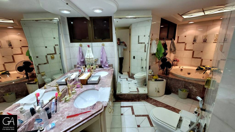Imagem Apartamento com 3 Quartos à Venda, 198 m² em Treze de Julho - Aracaju Imagem Apartamento com 3 Quartos à Venda, 198 m² em Treze de Julho - Aracaju