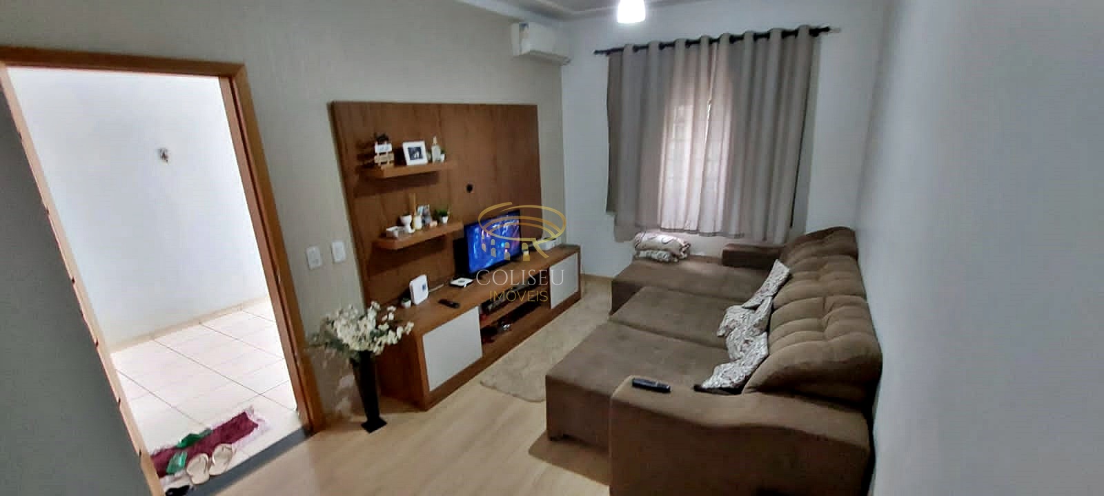 Imagem Casa com 2 Quartos à Venda, 117 m²em Jardim São Clemente - Maringá Imagem Casa com 2 Quartos à Venda, 117 m²em Jardim São Clemente - Maringá