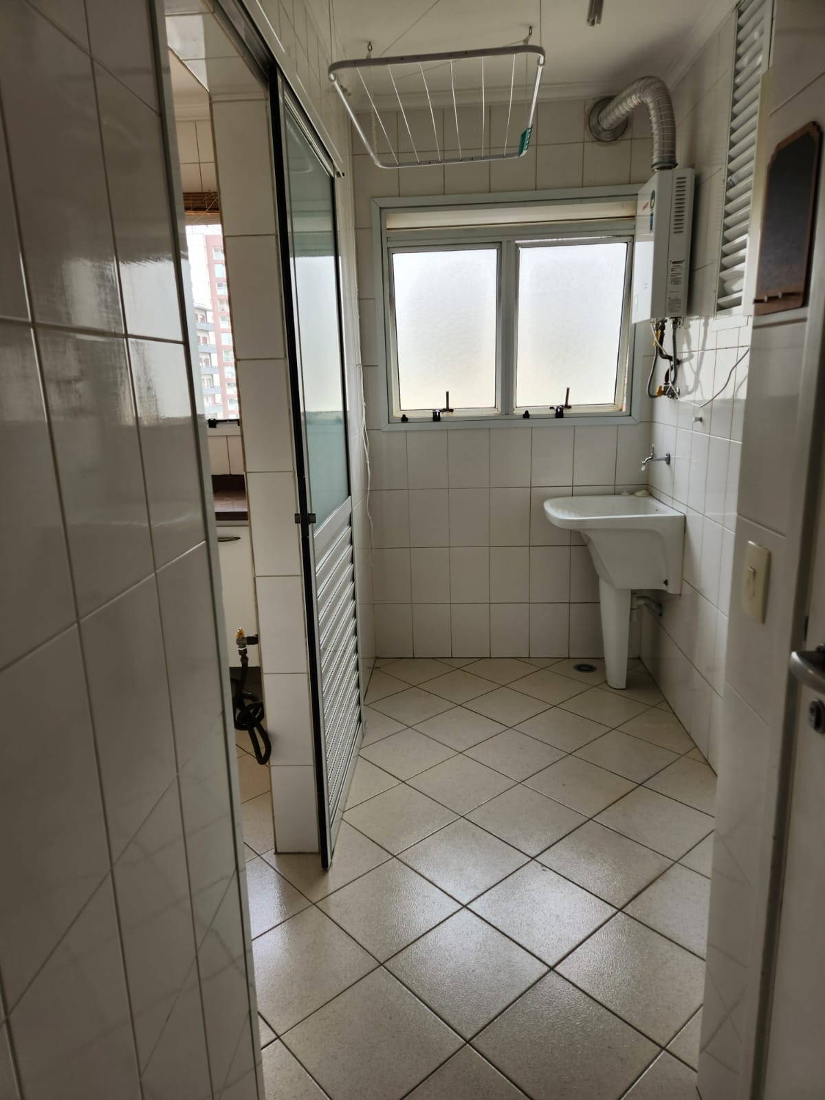 Imagem Apartamento com 3 Quartos à Venda, 104 m²em Aclimação - São Paulo