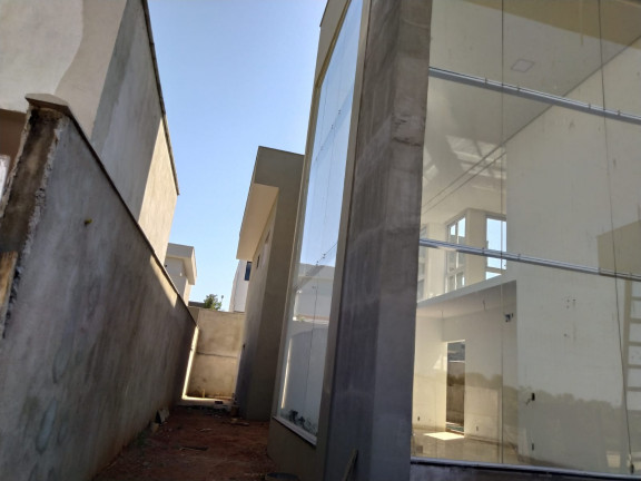 Imagem Sobrado com 5 Quartos à Venda, 273 m² em Residencial Goiânia Golfe Clube - Goiânia