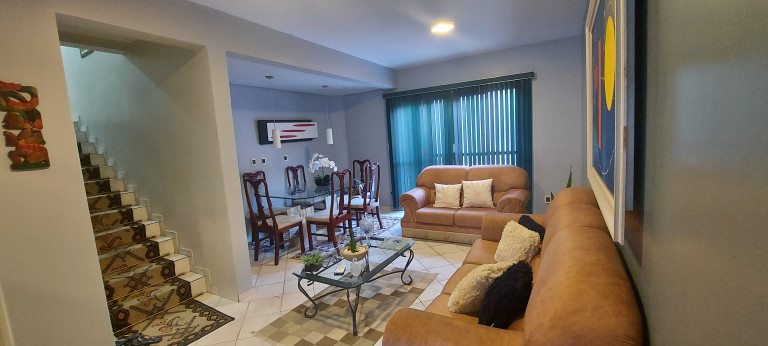 Imagem Sobrado com 4 Quartos à Venda, 17.920 m² em Jardim América - Goiânia Imagem Sobrado com 4 Quartos à Venda, 17.920 m² em Jardim América - Goiânia