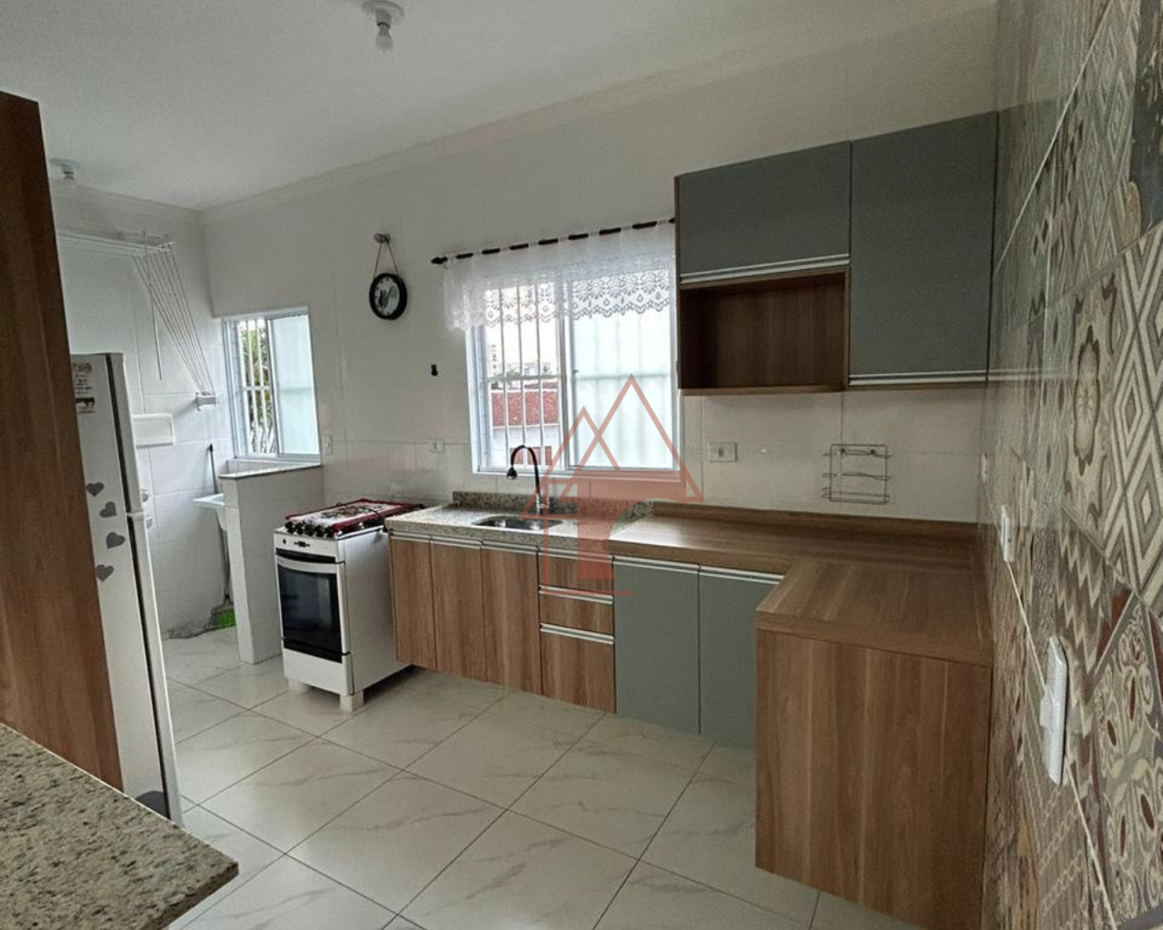 Casa com 2 Quartos à Venda, 75 m² em Caiçara - Praia Grande
