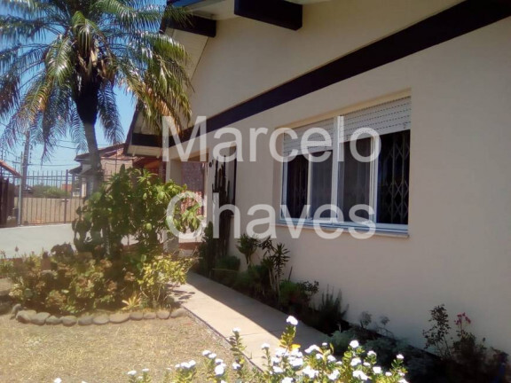 Imagem Casa com 3 Quartos à Venda, 250 m² em Medianeira - Porto Alegre Imagem Casa com 3 Quartos à Venda, 250 m² em Medianeira - Porto Alegre