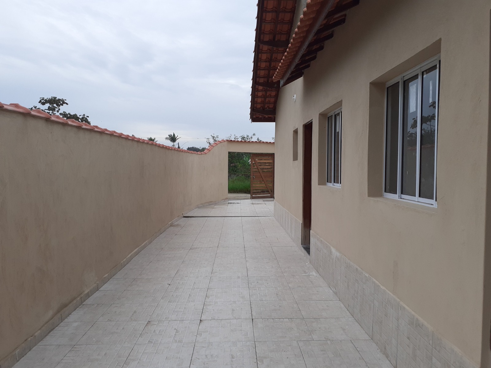 Imagem Casa com 2 Quartos à Venda, 60 m²em Balneário Flórida Mirim - Mongaguá Imagem Casa com 2 Quartos à Venda, 60 m²em Balneário Flórida Mirim - Mongaguá