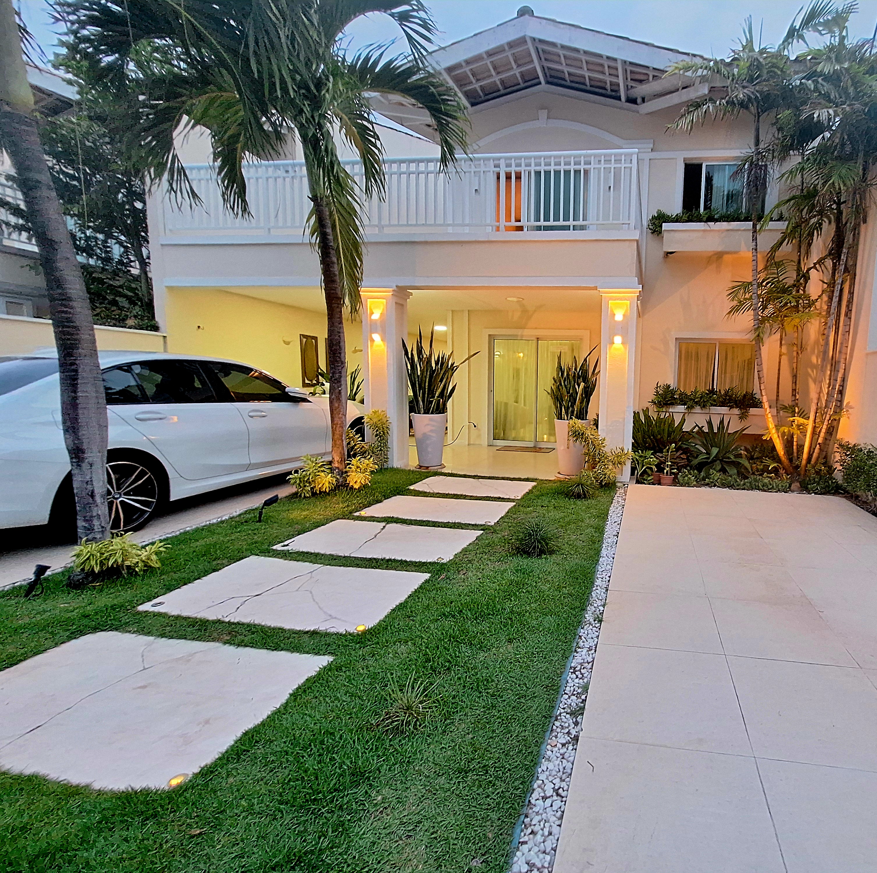 Imagem Casa de Condomínio com 4 Quartos à Venda, 242 m²em De Lourdes - Fortaleza Imagem Casa de Condomínio com 4 Quartos à Venda, 242 m²em De Lourdes - Fortaleza