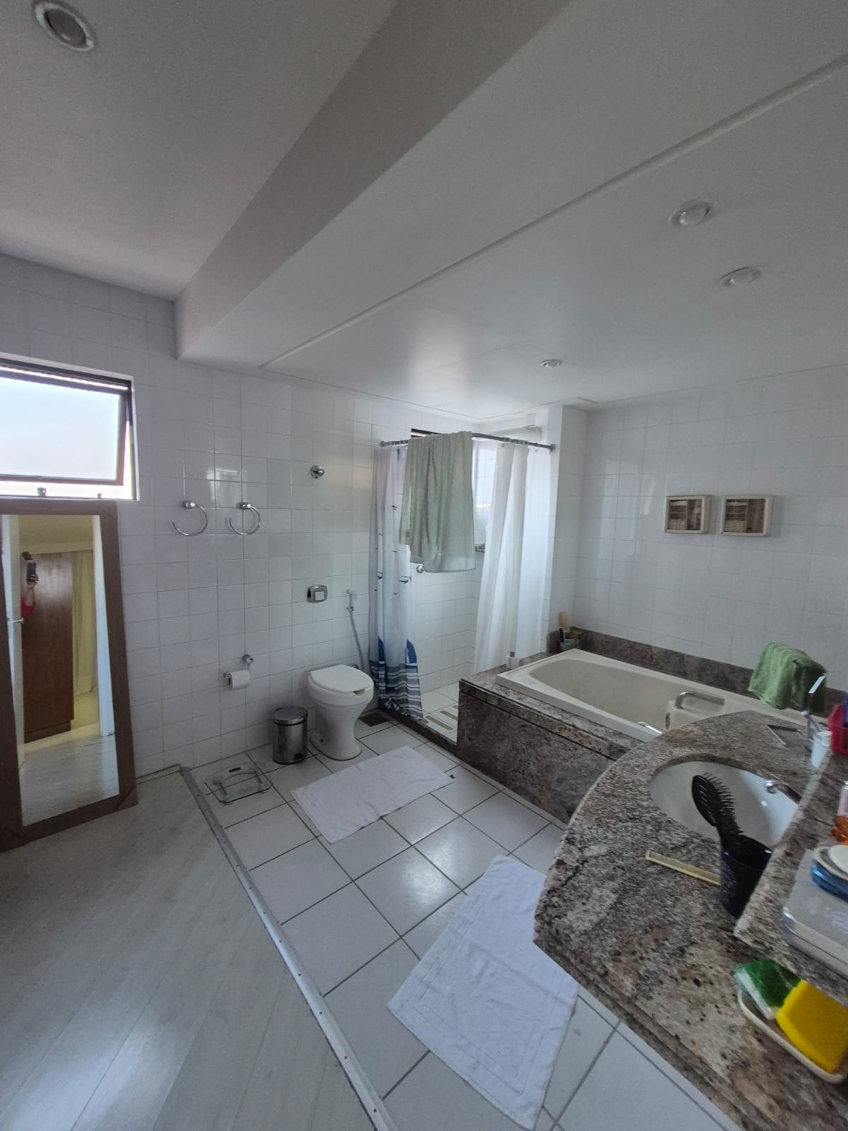 Imagem Apartamento com 4 Quartos à Venda, 207 m² em Tirol - Natal Imagem Apartamento com 4 Quartos à Venda, 207 m² em Tirol - Natal