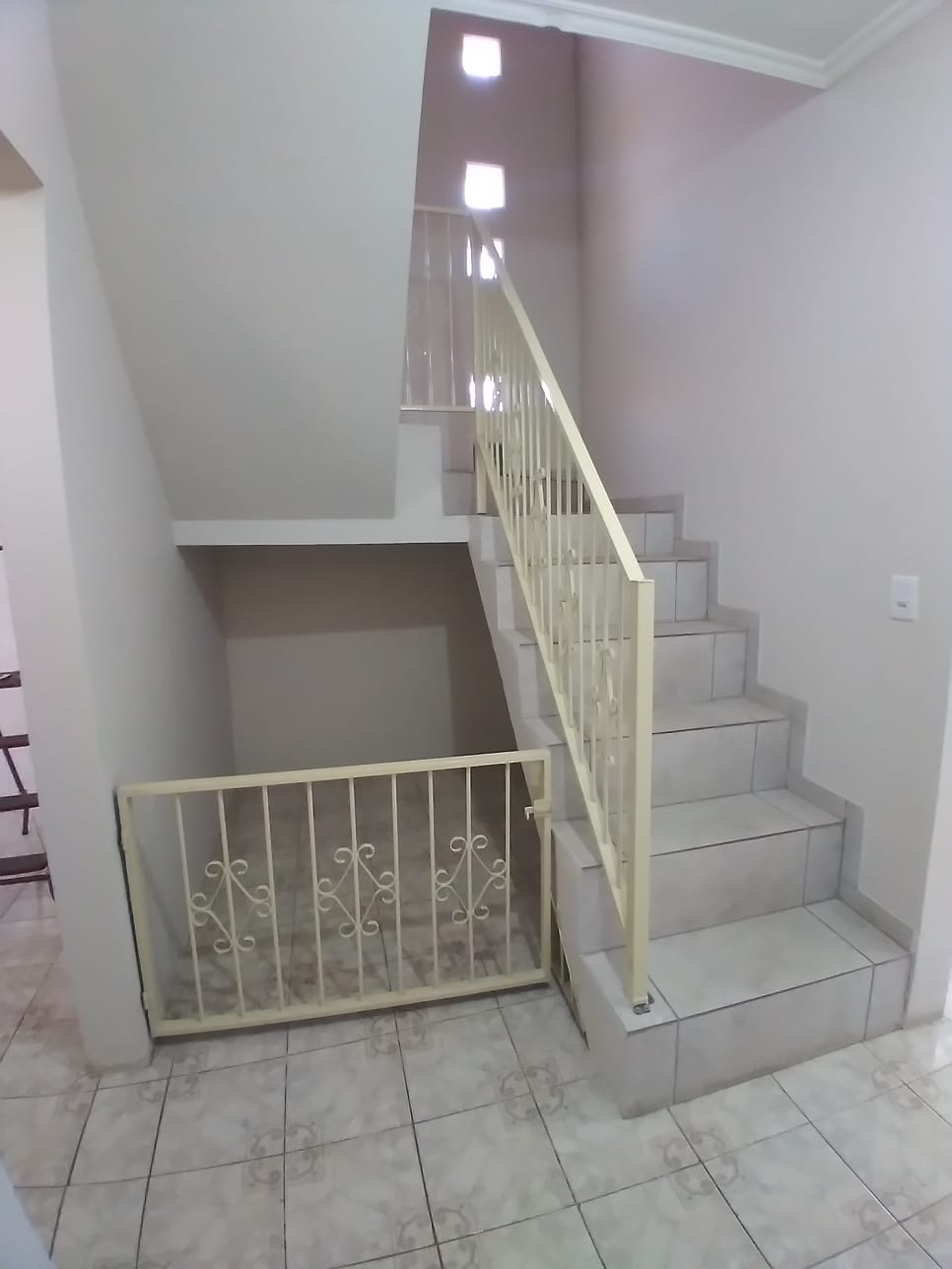 Imagem Casa com 2 Quartos à Venda, 160 m²em Vila São Paulo - Jundiaí