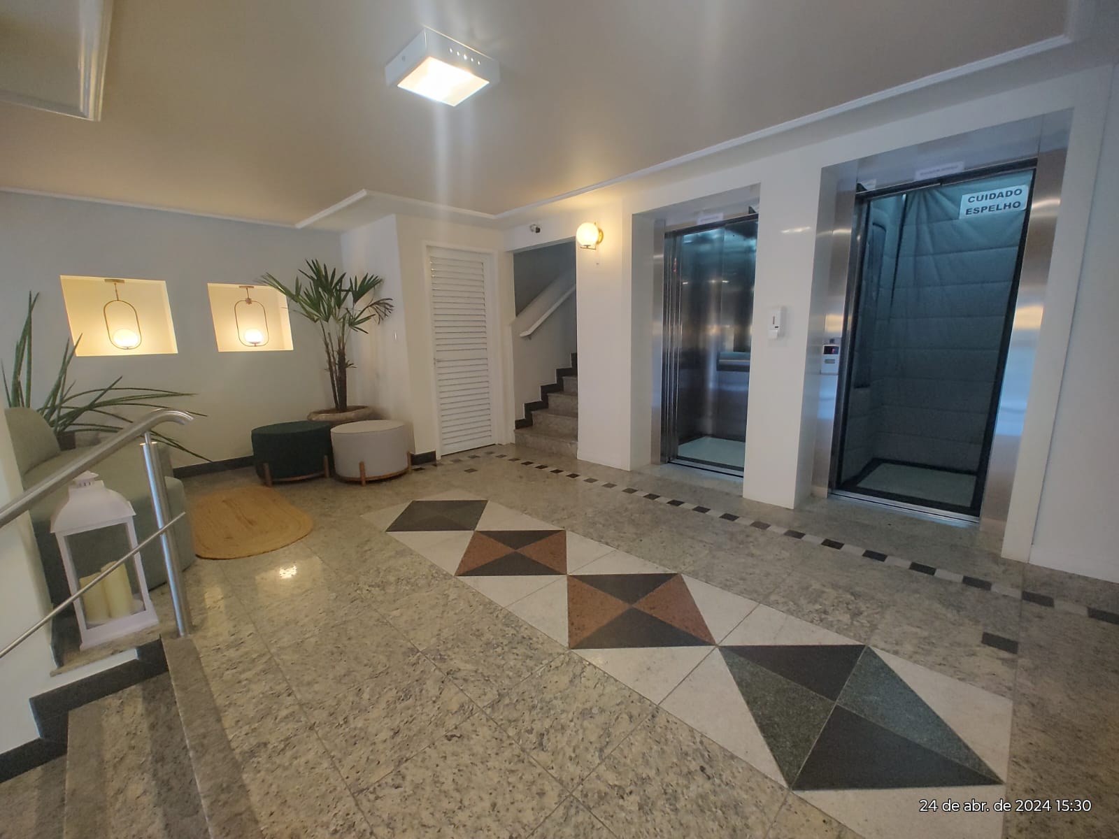 Apartamento com 2 Quartos para Alugar, 80 m²em Centro - Balneário Camboriú