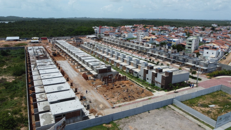 Imagem Casa de Condomínio com 3 Quartos à Venda, 125 m² em Ponta Negra - Natal