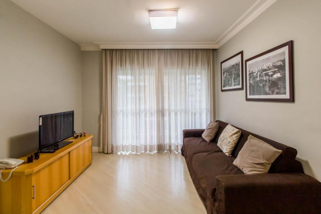 Imagem Flat com 2 Quartos à Venda ou Locação, 60 m² em Vila Nova Conceição - São Paulo Imagem Flat com 2 Quartos à Venda ou Locação, 60 m² em Vila Nova Conceição - São Paulo