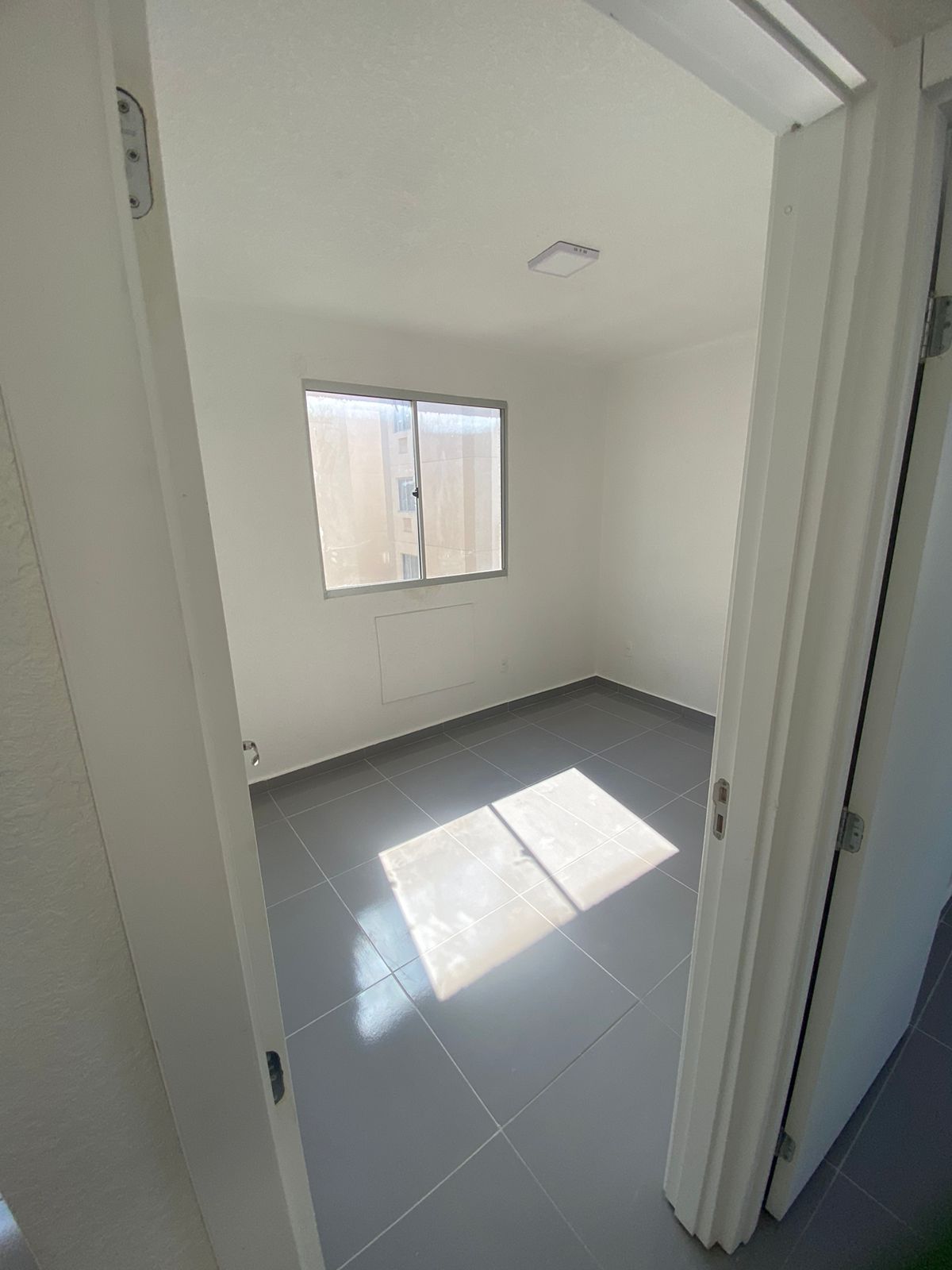 Imagem Apartamento com 2 Quartos à Venda, 45 m² em Realengo - Rio de Janeiro