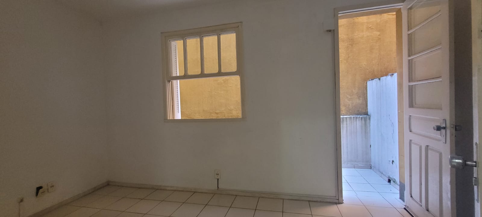 Imagem Sala Comercial à Venda, 27 m²em Centro - Santa Maria Imagem Sala Comercial à Venda, 27 m²em Centro - Santa Maria