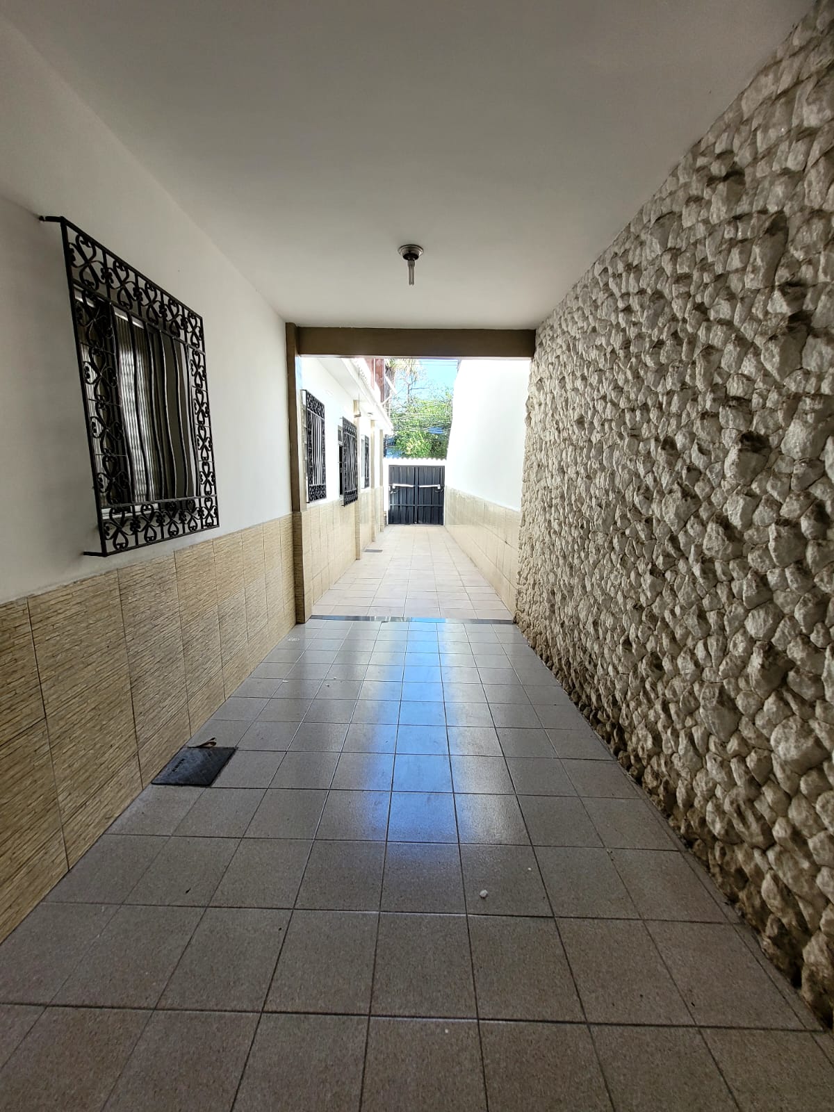 Imagem Casa com 4 Quartos à Venda, 247 m² em Rancho Novo - Nova Iguaçu