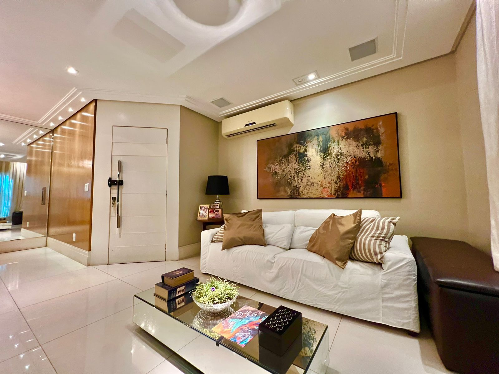 Imagem Apartamento com 2 Quartos à Venda, 107 m²em Umarizal - Belém