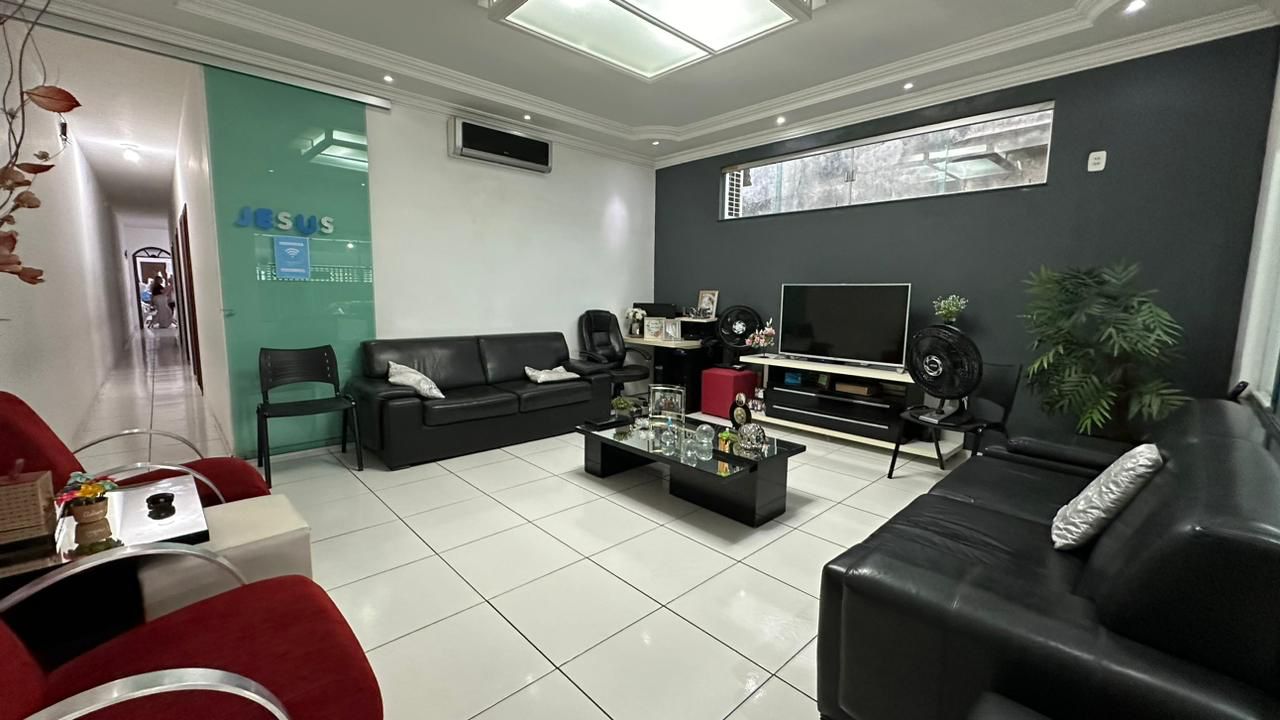 Imagem Casa com 3 Quartos à Venda, 210 m²em Marco - Belém