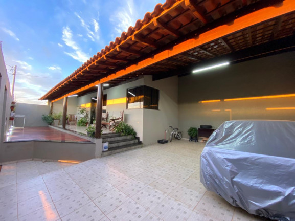 Imagem Casa com 3 Quartos à Venda, 156 m² em Jardim Alvorada - Alfenas