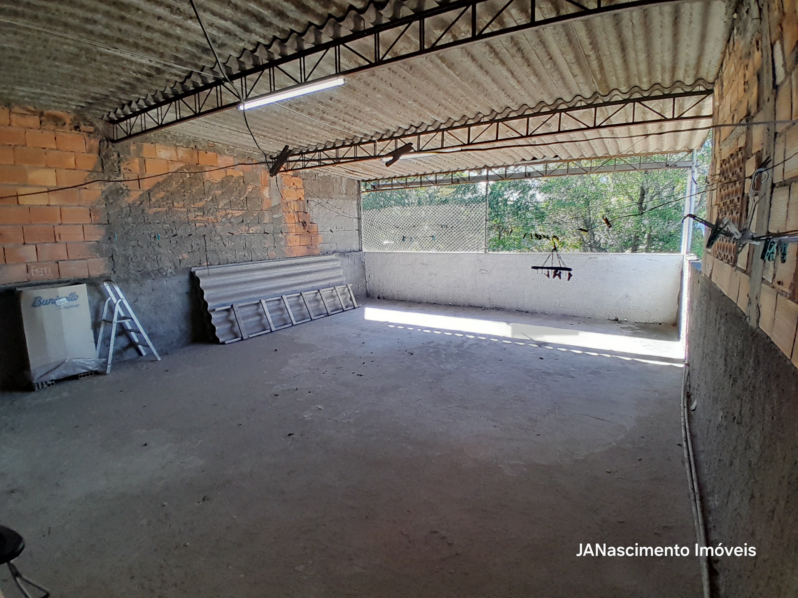 Imagem Casa com 2 Quartos à Venda, 150 m² em Bangu - Rio de Janeiro