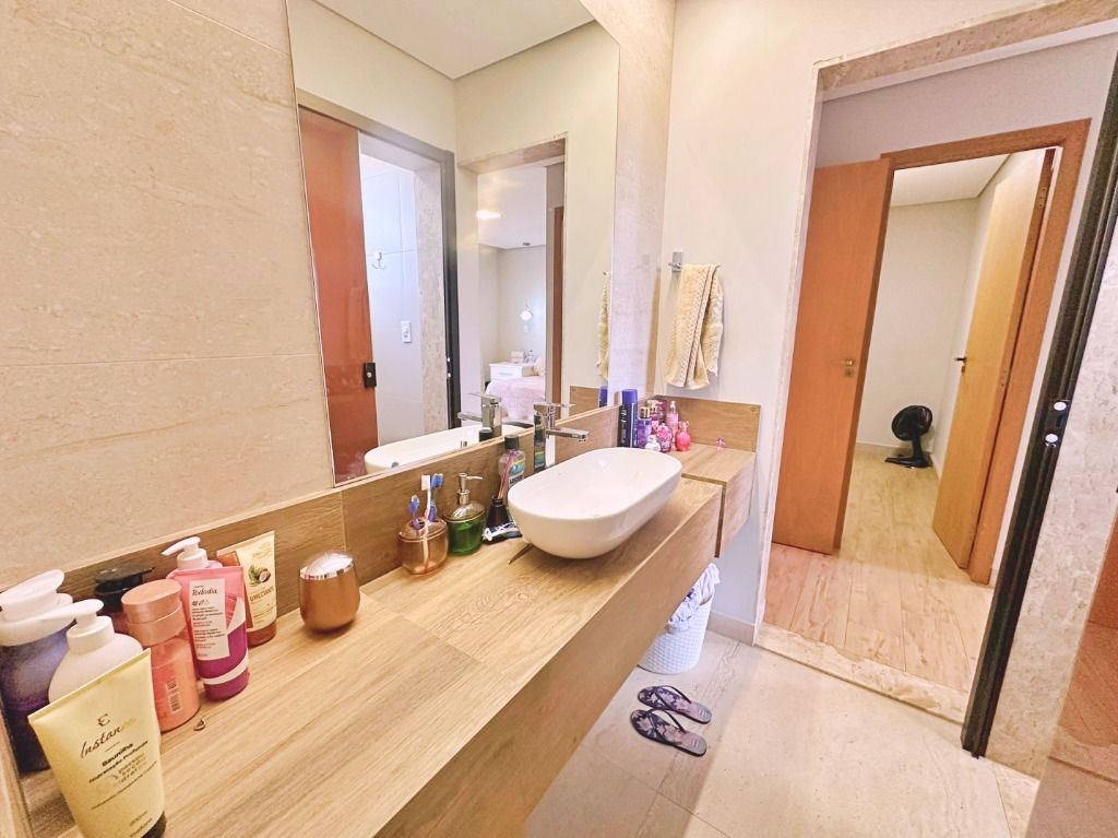 Imagem Casa de Condomínio com 4 Quartos à Venda, 287 m² em Residencial Park I - Vespasiano