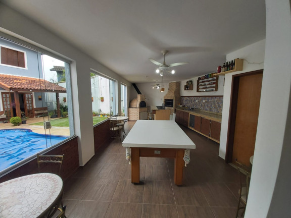 Imagem Casa de Condomínio com 5 Quartos à Venda, 320 m² em Jardim Ana Estela - Carapicuíba