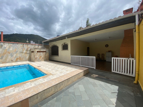 Imagem Casa com 3 Quartos à Venda, 300 m² em Solemar - Praia Grande