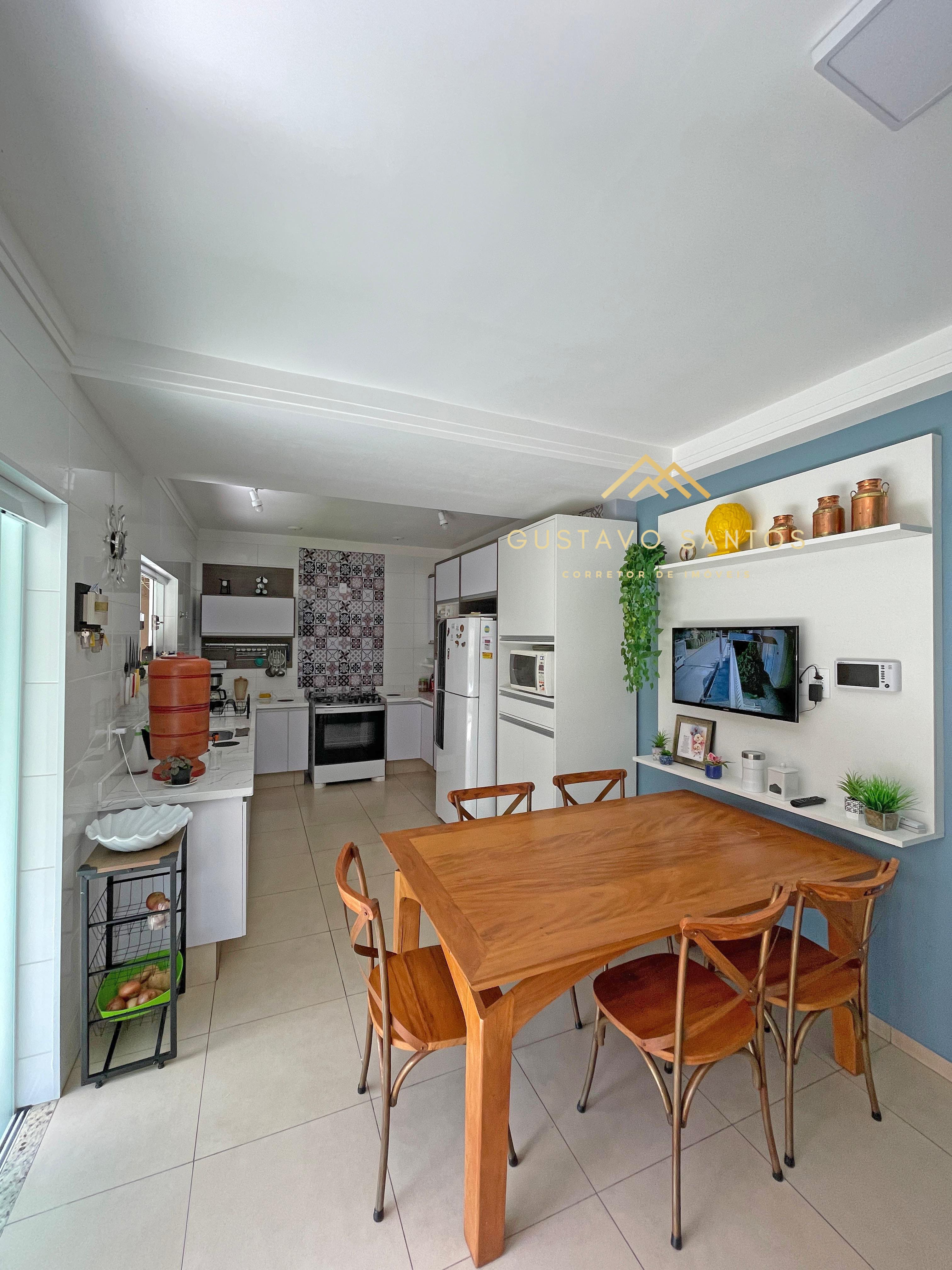 Imagem Casa com 3 Quartos à Venda, 250 m²em Pinheirinho - Itajubá