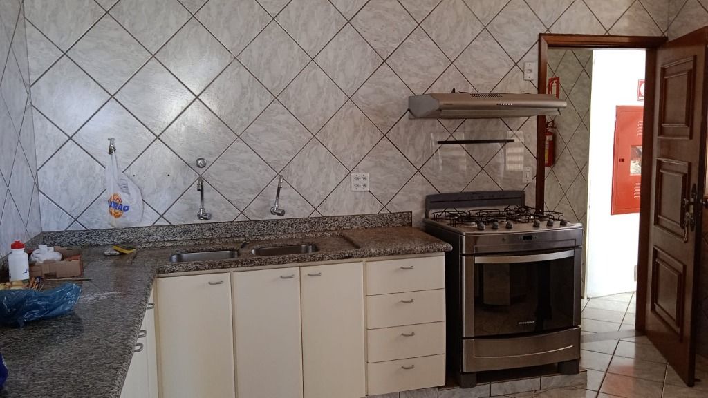 Imagem Apartamento com 4 Quartos à Venda, 266 m²em Setor Central - Goiânia