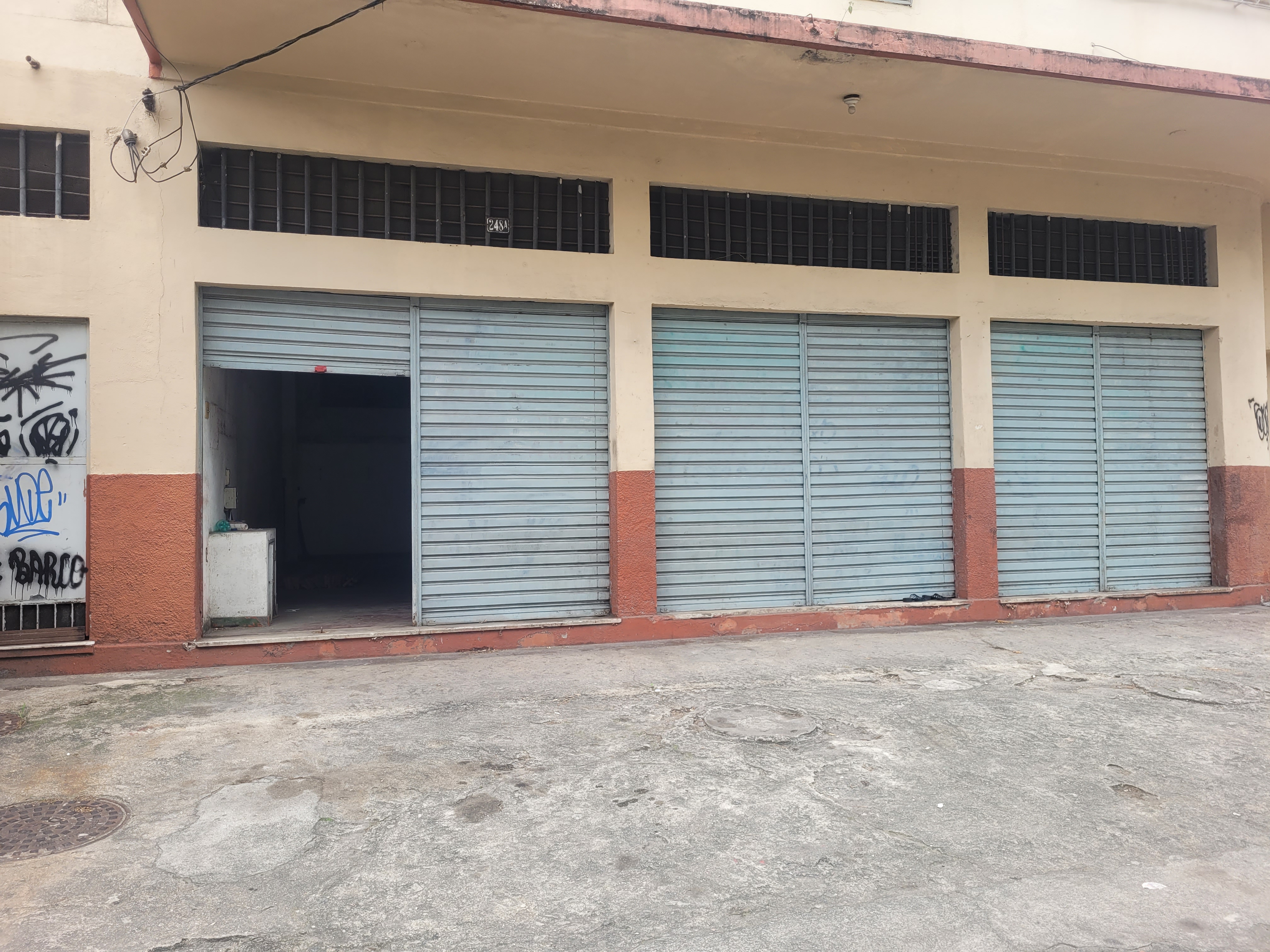 Imagem Loja para Alugar, 90 m² em Taquara - Rio de Janeiro Imagem Loja para Alugar, 90 m² em Taquara - Rio de Janeiro
